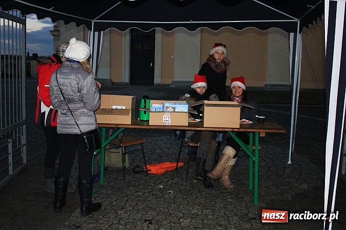 Zdjęcie w galerii na portalu naszraciborz.pl: Weihnachtsmarkt w Tworkowie wiadomości z regionu