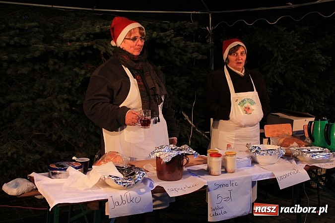 Zdjęcie w galerii na portalu naszraciborz.pl: Weihnachtsmarkt w Tworkowie wiadomości z regionu
