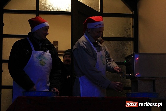 Zdjęcie w galerii na portalu naszraciborz.pl: Weihnachtsmarkt w Tworkowie wiadomości z regionu