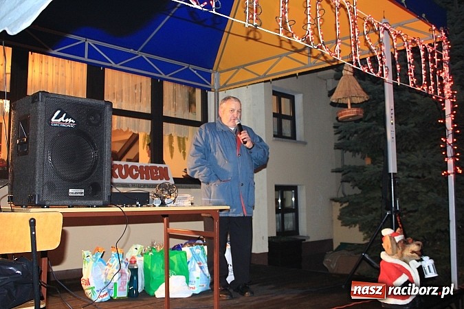 Zdjęcie w galerii na portalu naszraciborz.pl: Weihnachtsmarkt w Tworkowie wiadomości z regionu