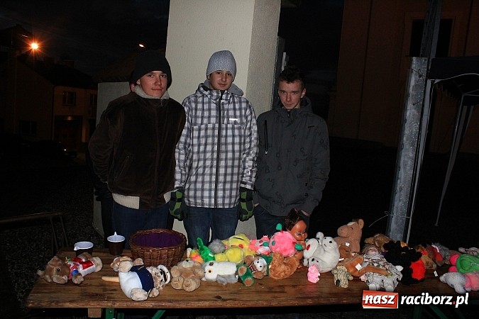 Zdjęcie w galerii na portalu naszraciborz.pl: Weihnachtsmarkt w Tworkowie wiadomości z regionu