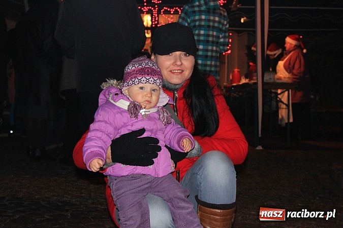 Zdjęcie w galerii na portalu naszraciborz.pl: Weihnachtsmarkt w Tworkowie wiadomości z regionu