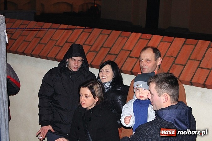 Zdjęcie w galerii na portalu naszraciborz.pl: Weihnachtsmarkt w Tworkowie wiadomości z regionu