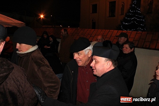 Zdjęcie w galerii na portalu naszraciborz.pl: Weihnachtsmarkt w Tworkowie wiadomości z regionu