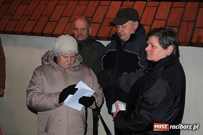 Zdjęcie w galerii na portalu naszraciborz.pl: Weihnachtsmarkt w Tworkowie wiadomości z regionu