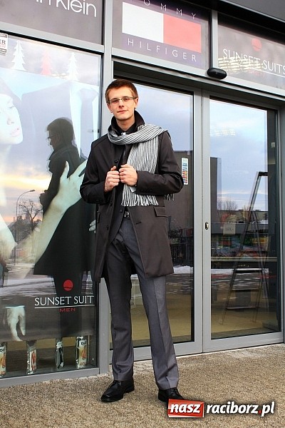 Zdjęcie w galerii na portalu naszraciborz.pl: Eleganckie garnitury na bale, studniówki i nie tylko. Promocyjne ceny wiadomości z regionu