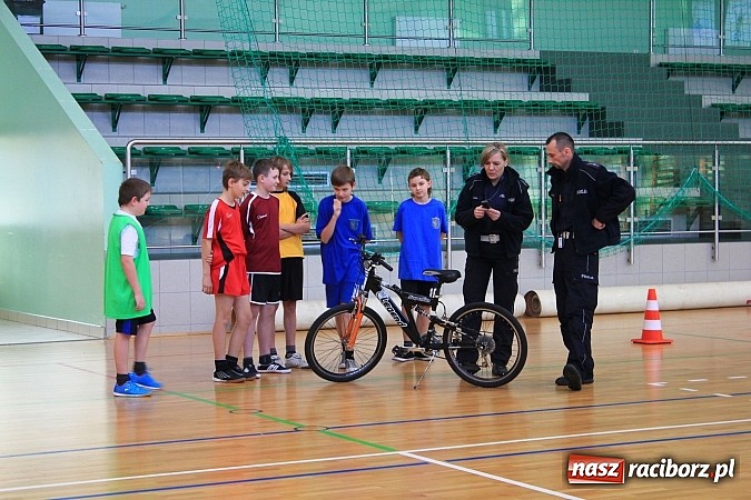 Zdjęcie w galerii na portalu naszraciborz.pl: I Zimowy Turniej Bezpieczeństwa Ruchu Drogowego wiadomości z regionu