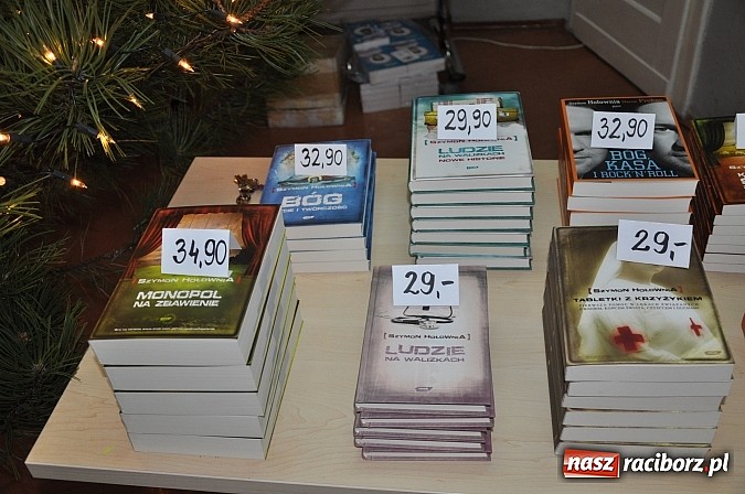 Zdjęcie w galerii na portalu naszraciborz.pl: Szymon Hołownia: Nie budzę się rano z obsesją ewangelizacyjną wiadomości z regionu