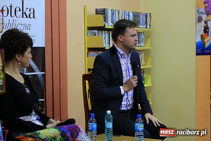 Zdjęcie w galerii na portalu naszraciborz.pl: Szymon Hołownia: Nie budzę się rano z obsesją ewangelizacyjną wiadomości z regionu