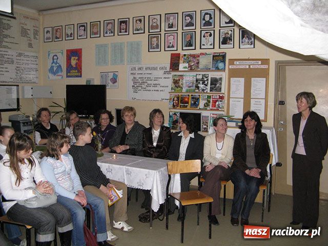 Zdjęcie w galerii na portalu naszraciborz.pl: Krzyżanowice - Gminny konkurs recytatorski wiadomości z regionu