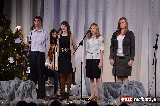 Zdjęcie w galerii na portalu naszraciborz.pl: Świątecznie w RCK-u z Perspektywą wiadomości z regionu