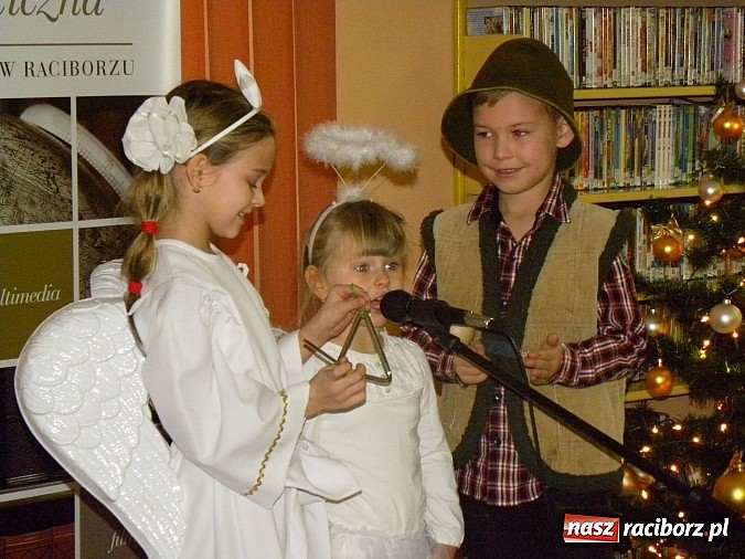Zdjęcie w galerii na portalu naszraciborz.pl: Hej kolęda, kolęda… Świątecznie w Bibliotece wiadomości z regionu