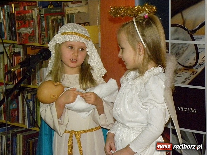 Zdjęcie w galerii na portalu naszraciborz.pl: Hej kolęda, kolęda… Świątecznie w Bibliotece wiadomości z regionu