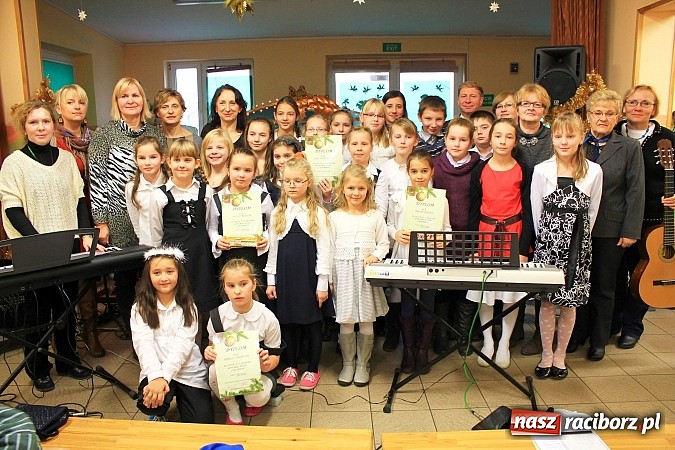 Zdjęcie w galerii na portalu naszraciborz.pl: W Wojnowicach zabrzmiały kolędy i pastorałki wiadomości z regionu