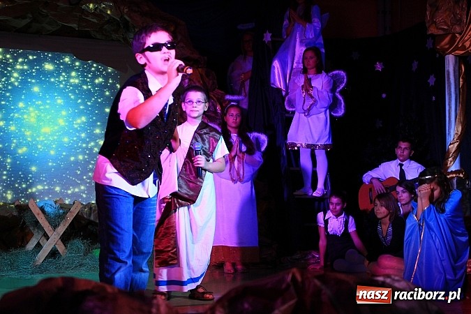 Zdjęcie w galerii na portalu naszraciborz.pl: Droga do Betlejem, czyli Trzynastka w akcji wiadomości z regionu