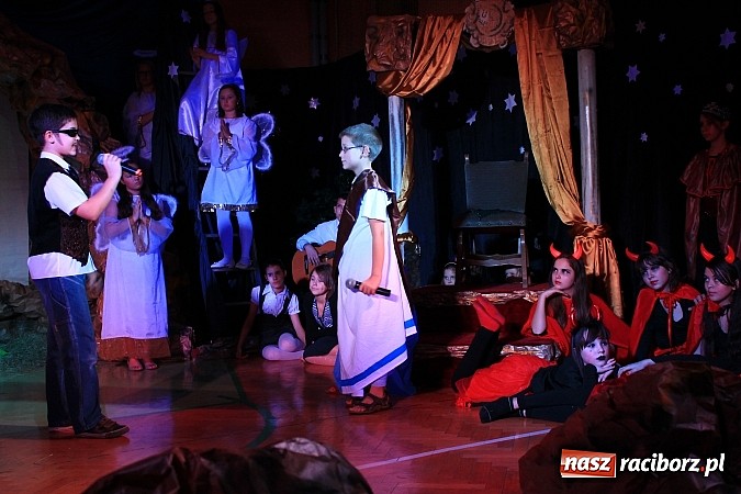 Zdjęcie w galerii na portalu naszraciborz.pl: Droga do Betlejem, czyli Trzynastka w akcji wiadomości z regionu