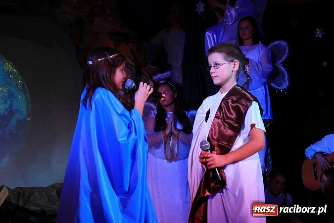 Zdjęcie w galerii na portalu naszraciborz.pl: Droga do Betlejem, czyli Trzynastka w akcji wiadomości z regionu