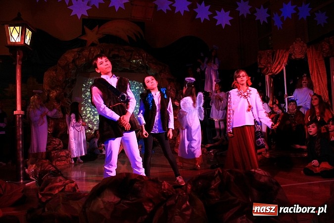 Zdjęcie w galerii na portalu naszraciborz.pl: Droga do Betlejem, czyli Trzynastka w akcji wiadomości z regionu