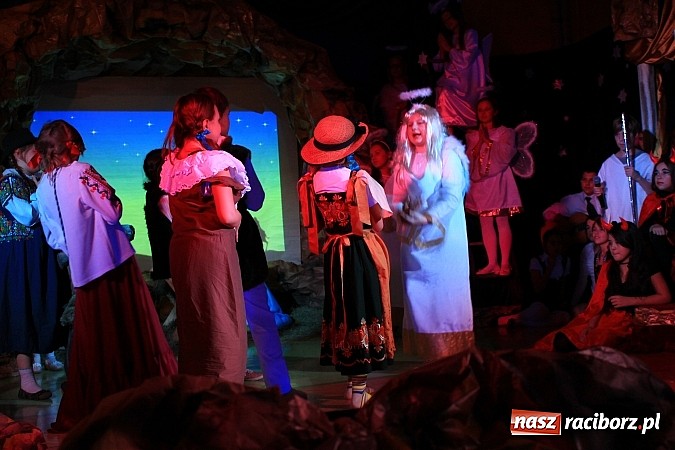 Zdjęcie w galerii na portalu naszraciborz.pl: Droga do Betlejem, czyli Trzynastka w akcji wiadomości z regionu