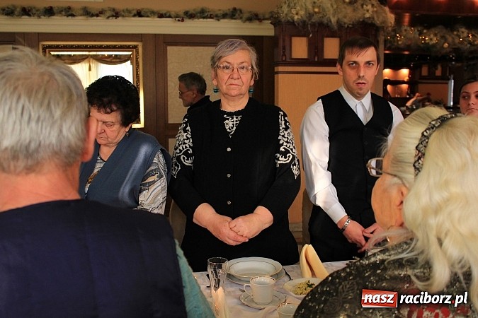 Zdjęcie w galerii na portalu naszraciborz.pl: Wigilijny posiłek dla samotnych wiadomości z regionu