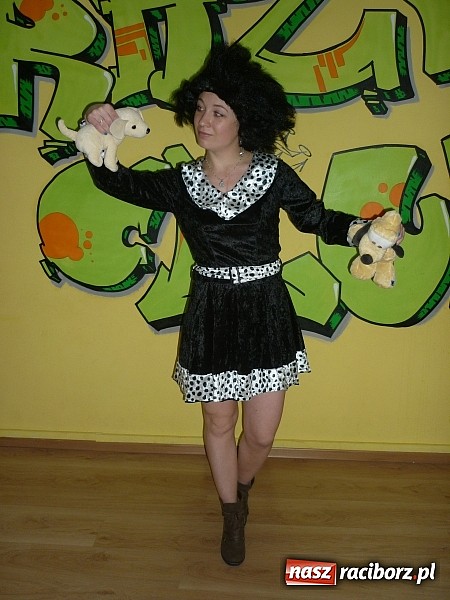 Zdjęcie w galerii na portalu naszraciborz.pl: Wypożyczalnia strojów karnawałowych dla dzieci i dorosłych w Crazy Club wiadomości z regionu