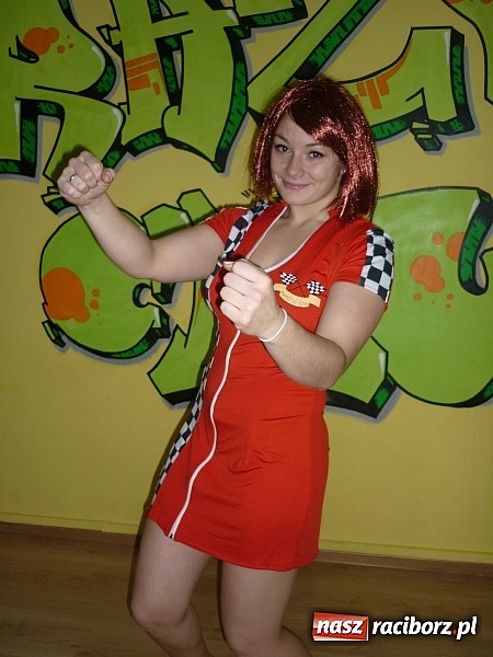 Zdjęcie w galerii na portalu naszraciborz.pl: Wypożyczalnia strojów karnawałowych dla dzieci i dorosłych w Crazy Club wiadomości z regionu