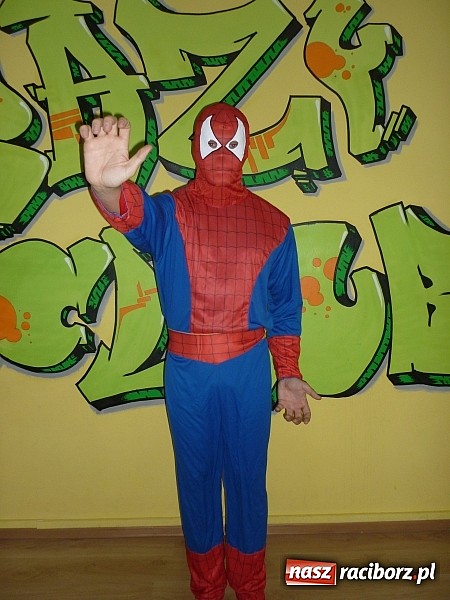 Zdjęcie w galerii na portalu naszraciborz.pl: Wypożyczalnia strojów karnawałowych dla dzieci i dorosłych w Crazy Club wiadomości z regionu