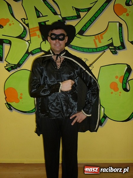 Zdjęcie w galerii na portalu naszraciborz.pl: Wypożyczalnia strojów karnawałowych dla dzieci i dorosłych w Crazy Club wiadomości z regionu