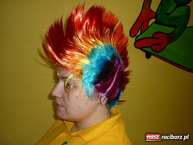 Zdjęcie w galerii na portalu naszraciborz.pl: Wypożyczalnia strojów karnawałowych dla dzieci i dorosłych w Crazy Club wiadomości z regionu