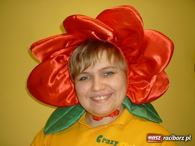 Zdjęcie w galerii na portalu naszraciborz.pl: Wypożyczalnia strojów karnawałowych dla dzieci i dorosłych w Crazy Club wiadomości z regionu