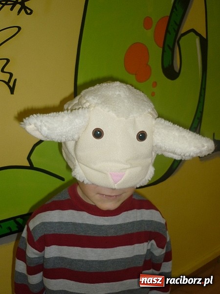 Zdjęcie w galerii na portalu naszraciborz.pl: Wypożyczalnia strojów karnawałowych dla dzieci i dorosłych w Crazy Club wiadomości z regionu