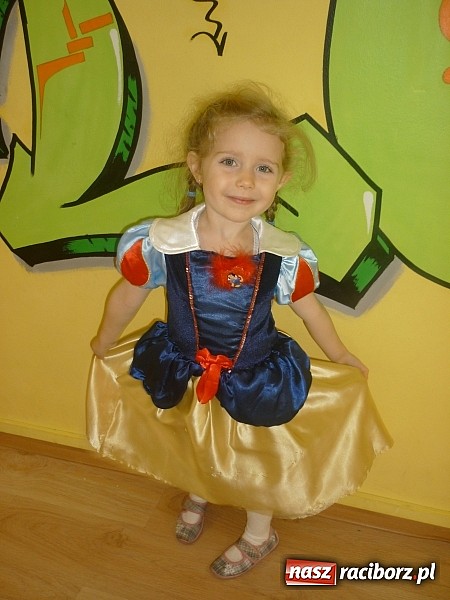Zdjęcie w galerii na portalu naszraciborz.pl: Wypożyczalnia strojów karnawałowych dla dzieci i dorosłych w Crazy Club wiadomości z regionu