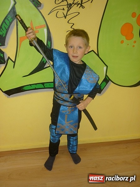 Zdjęcie w galerii na portalu naszraciborz.pl: Wypożyczalnia strojów karnawałowych dla dzieci i dorosłych w Crazy Club wiadomości z regionu