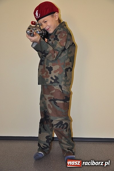 Zdjęcie w galerii na portalu naszraciborz.pl: Wypożyczalnia strojów karnawałowych dla dzieci i dorosłych w Crazy Club wiadomości z regionu