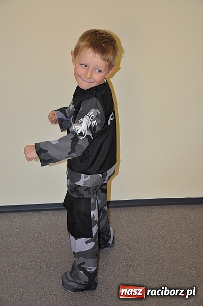 Zdjęcie w galerii na portalu naszraciborz.pl: Wypożyczalnia strojów karnawałowych dla dzieci i dorosłych w Crazy Club wiadomości z regionu