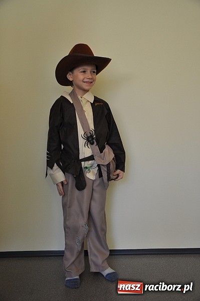 Zdjęcie w galerii na portalu naszraciborz.pl: Wypożyczalnia strojów karnawałowych dla dzieci i dorosłych w Crazy Club wiadomości z regionu