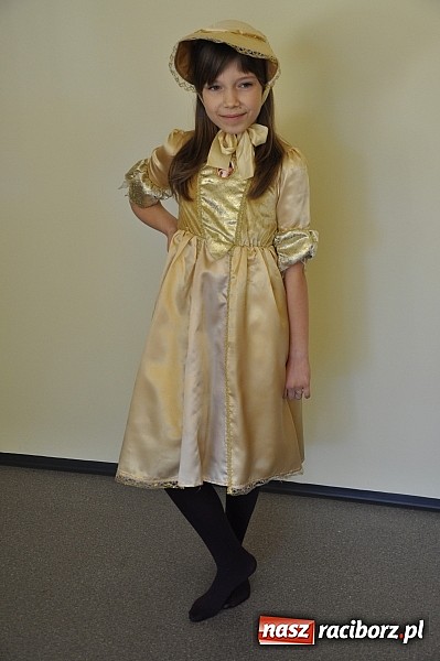 Zdjęcie w galerii na portalu naszraciborz.pl: Wypożyczalnia strojów karnawałowych dla dzieci i dorosłych w Crazy Club wiadomości z regionu