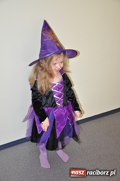 Zdjęcie w galerii na portalu naszraciborz.pl: Wypożyczalnia strojów karnawałowych dla dzieci i dorosłych w Crazy Club wiadomości z regionu