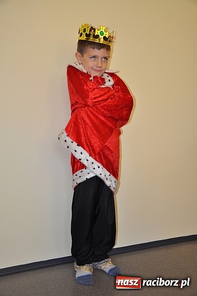 Zdjęcie w galerii na portalu naszraciborz.pl: Wypożyczalnia strojów karnawałowych dla dzieci i dorosłych w Crazy Club wiadomości z regionu