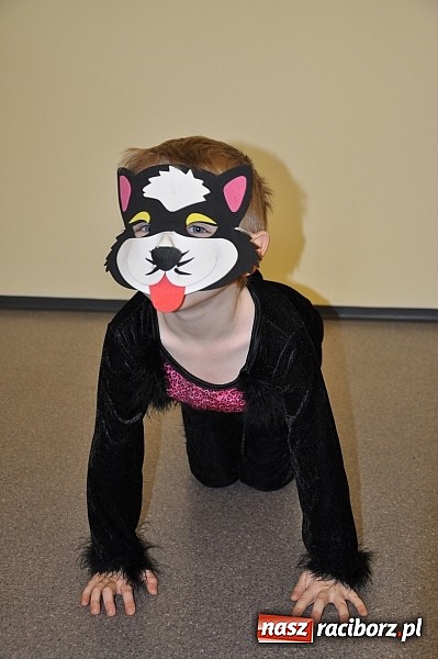 Zdjęcie w galerii na portalu naszraciborz.pl: Wypożyczalnia strojów karnawałowych dla dzieci i dorosłych w Crazy Club wiadomości z regionu