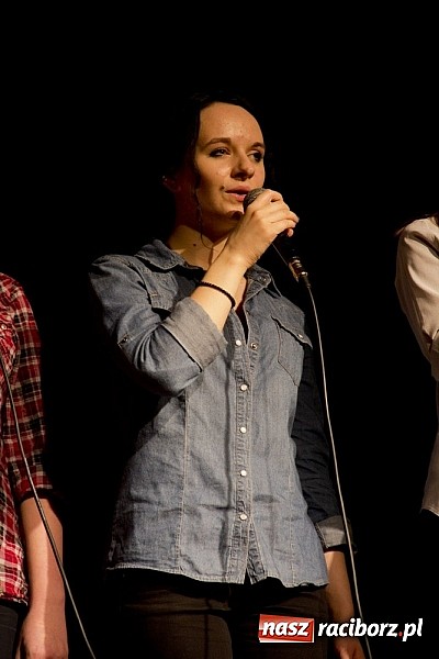 Zdjęcie w galerii na portalu naszraciborz.pl: Spora frekwencja na jasełkach w MDK-u wiadomości z regionu