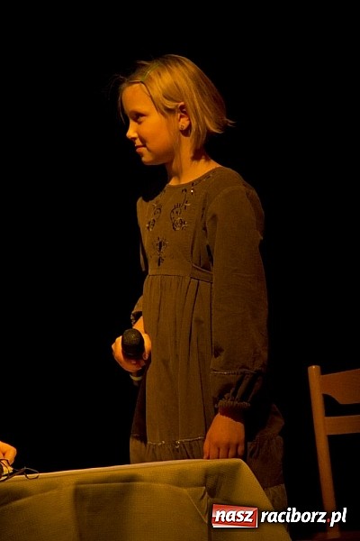 Zdjęcie w galerii na portalu naszraciborz.pl: Spora frekwencja na jasełkach w MDK-u wiadomości z regionu