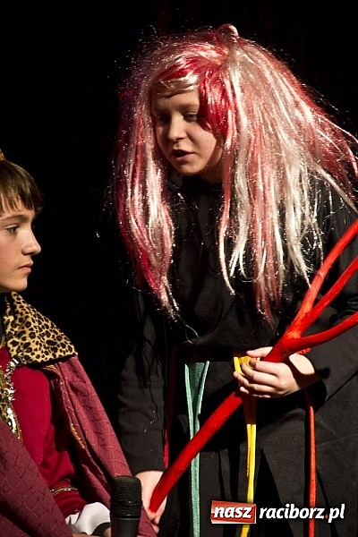 Zdjęcie w galerii na portalu naszraciborz.pl: Spora frekwencja na jasełkach w MDK-u wiadomości z regionu