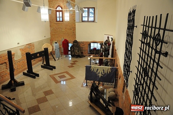 Zdjęcie w galerii na portalu naszraciborz.pl: Nowe eksponaty w zamkowym skarbcu wiadomości z regionu