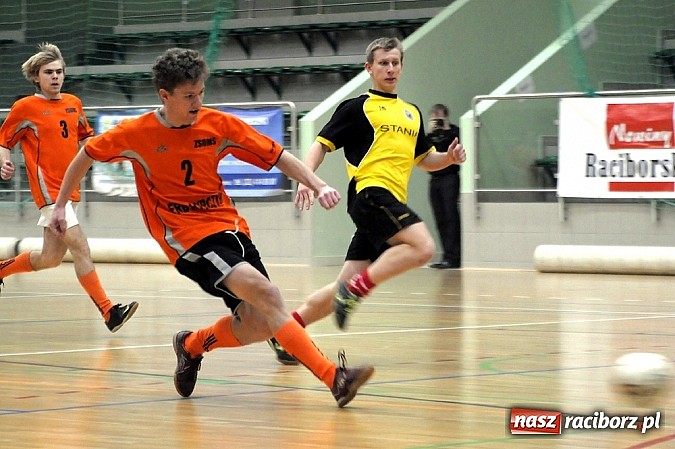 Zdjęcie w galerii na portalu naszraciborz.pl: HLPN: Drugoligowy dreszczowiec w Arenie Rafako wiadomości z regionu
