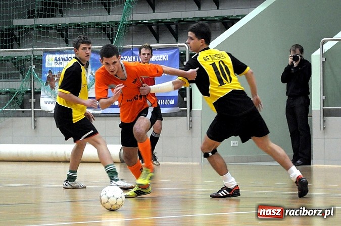 Zdjęcie w galerii na portalu naszraciborz.pl: HLPN: Drugoligowy dreszczowiec w Arenie Rafako wiadomości z regionu