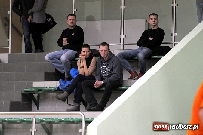 Zdjęcie w galerii na portalu naszraciborz.pl: HLPN: Drugoligowy dreszczowiec w Arenie Rafako wiadomości z regionu