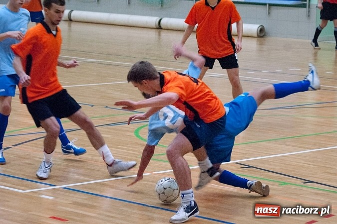 Zdjęcie w galerii na portalu naszraciborz.pl: HLPN: Drugoligowy dreszczowiec w Arenie Rafako wiadomości z regionu