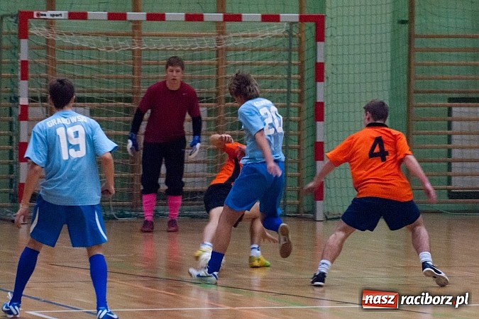 Zdjęcie w galerii na portalu naszraciborz.pl: HLPN: Drugoligowy dreszczowiec w Arenie Rafako wiadomości z regionu