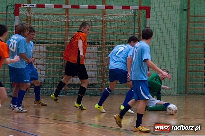 Zdjęcie w galerii na portalu naszraciborz.pl: HLPN: Drugoligowy dreszczowiec w Arenie Rafako wiadomości z regionu